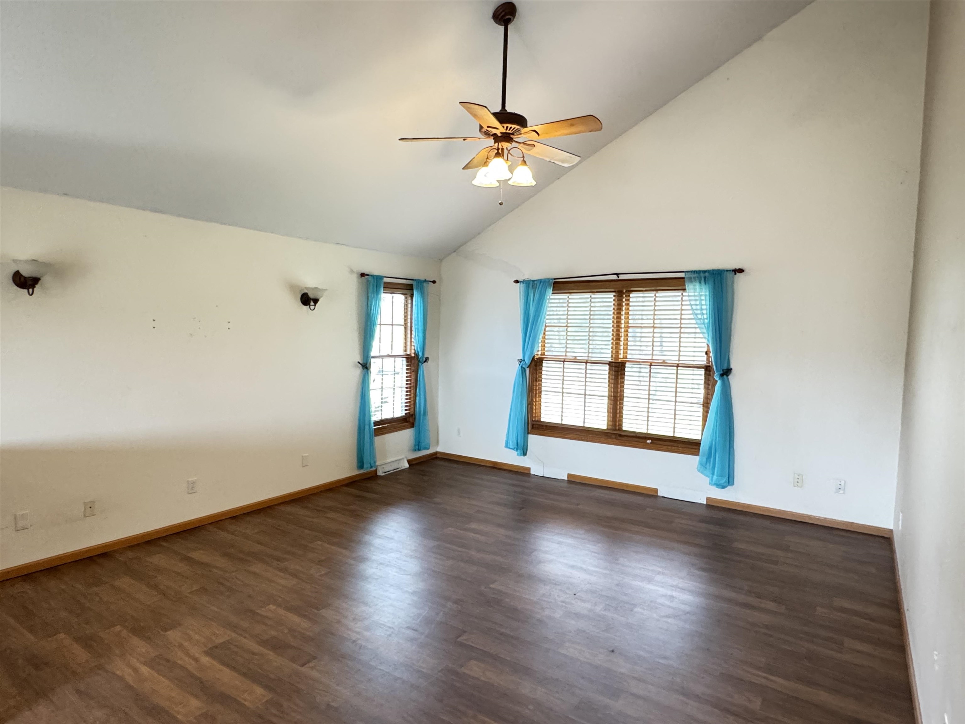 E8032 East Lake Virginia Road Reedsburg, WI 53959 - Photo 7 of 25