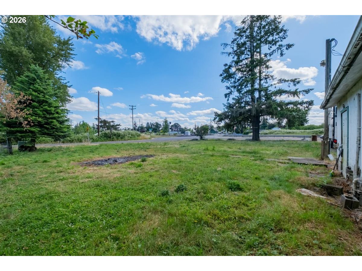 14237 Duckflat Road Southeast Turner, OR 97392 - Photo 15 of 28