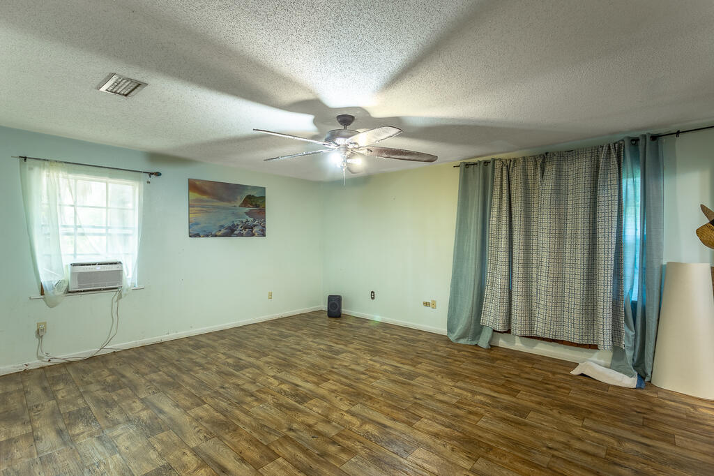 1494 Bluff Road Apalachicola, FL 32320 - Photo 14 of 26 Gallery Image 14
