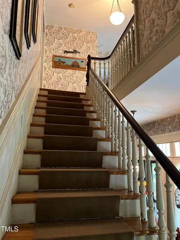 $889,900 | 508 Eaton Avenue, Warrenton, NC 27589