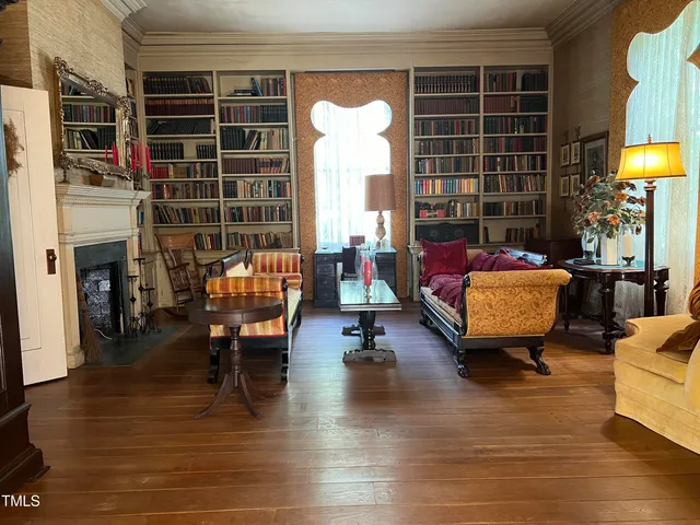 $889,900 | 508 Eaton Avenue, Warrenton, NC 27589