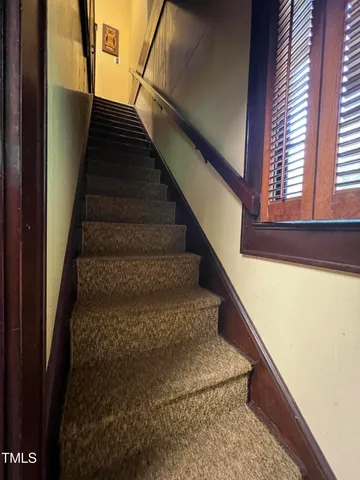 $889,900 | 508 Eaton Avenue, Warrenton, NC 27589