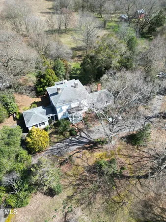 a view of outdoor space yard and green space