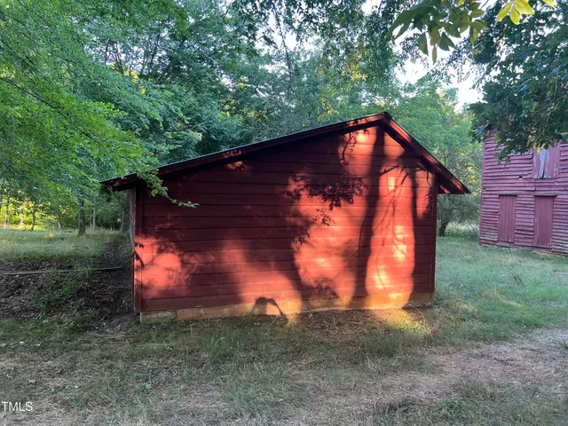 $889,900 | 508 Eaton Avenue, Warrenton, NC 27589