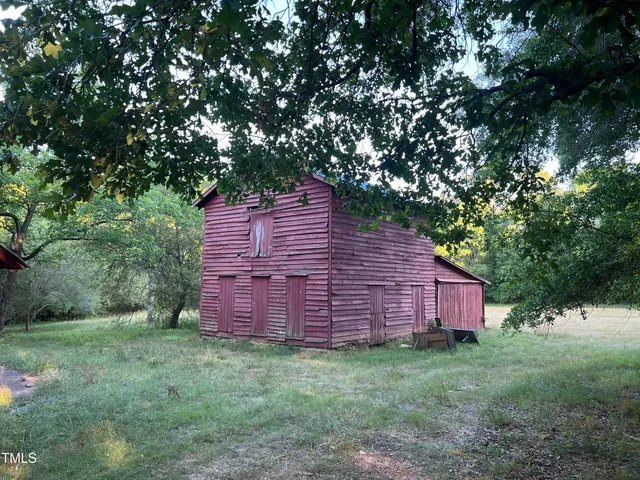 $889,900 | 508 Eaton Avenue, Warrenton, NC 27589