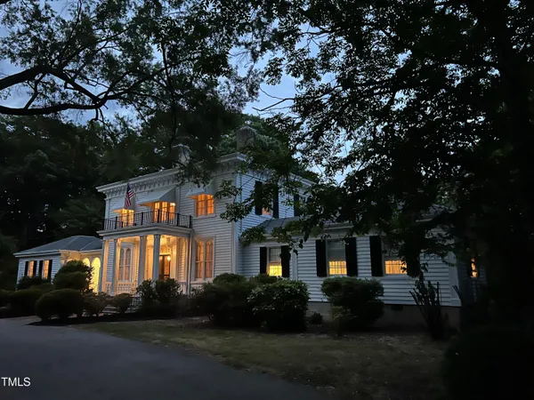 $866,900 | 508 Eaton Avenue, Warrenton, NC 27589