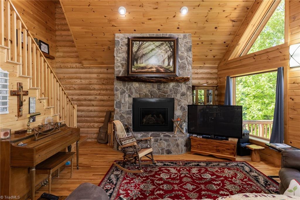 462 Casey Mountain Road Purlear, NC 28665 - Photo 22 of 50