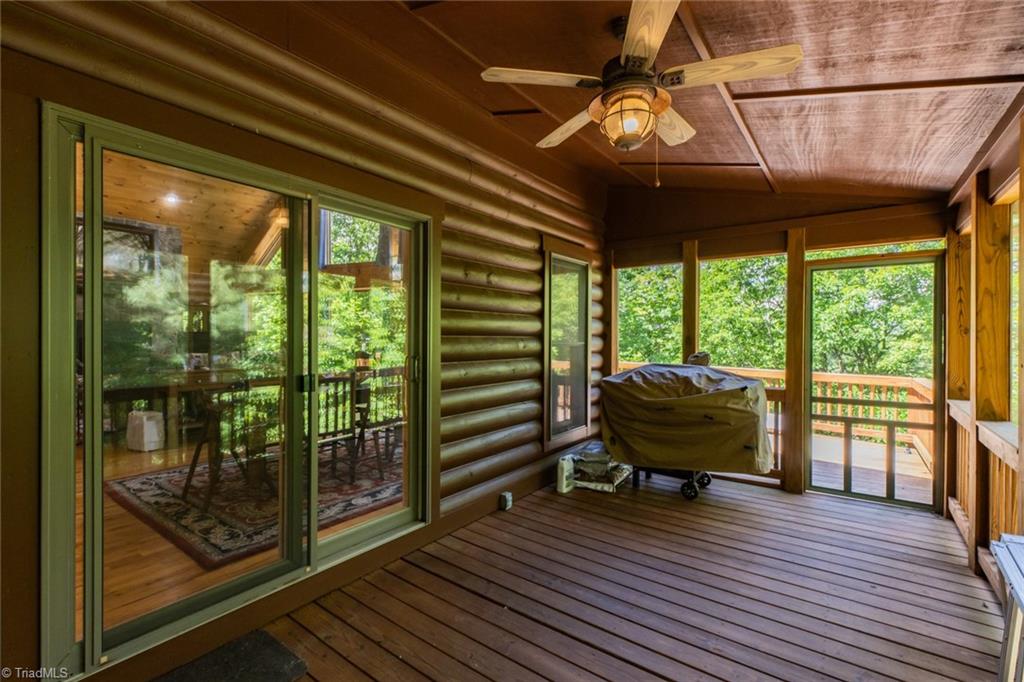 462 Casey Mountain Road Purlear, NC 28665 - Photo 10 of 50