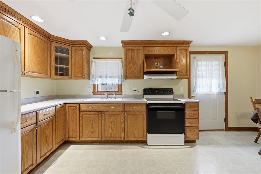 3 Letendre Avenue Ludlow, MA 01056 - Photo 2 of 36