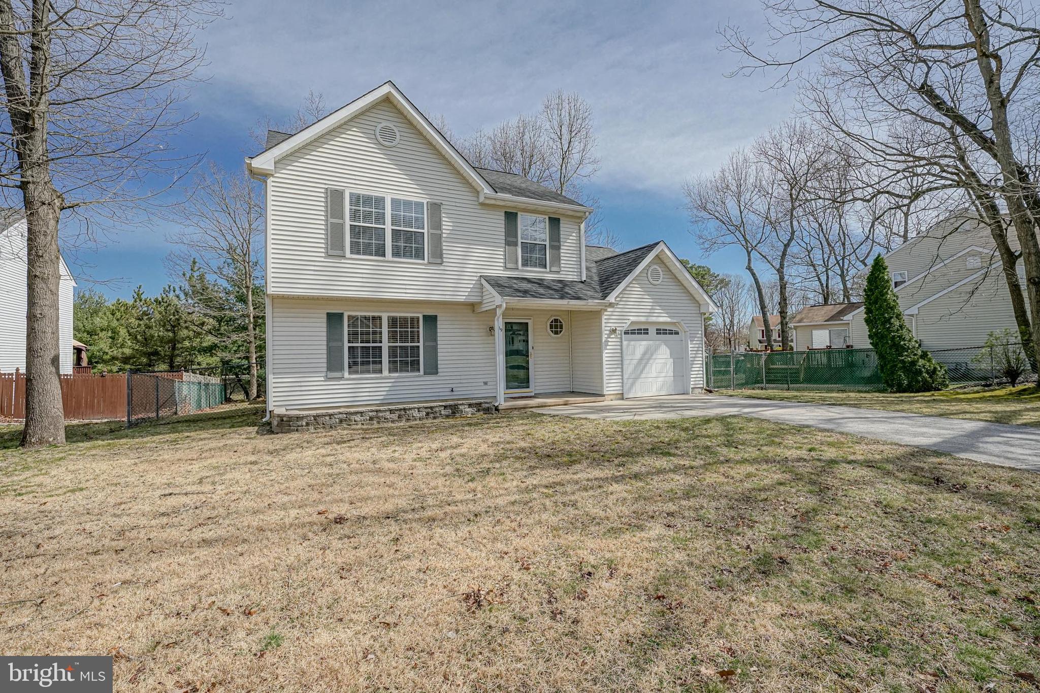 19 Country Club Road Pine Hill, NJ 08021 - Photo 3 of 31 Gallery Image 3
