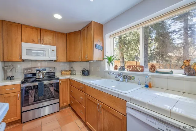 $650,000 | 43411 Sheephorn Road, Big Bear Lake, CA 92315