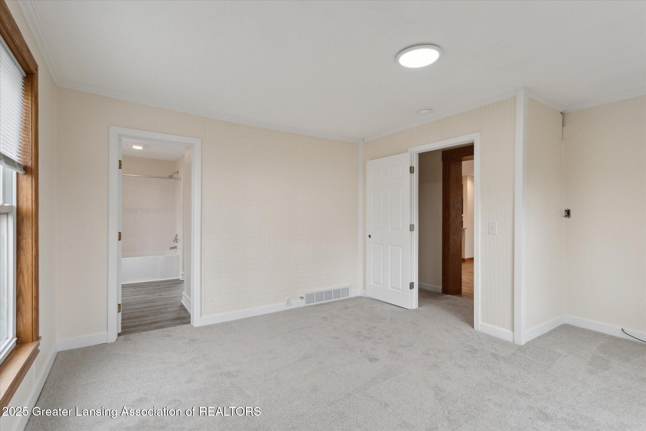 1055 Maynard Road Portland, MI 48875 - Photo 13 of 35 17-1055-Maynard-Rd-Portland-MI-48875-Win