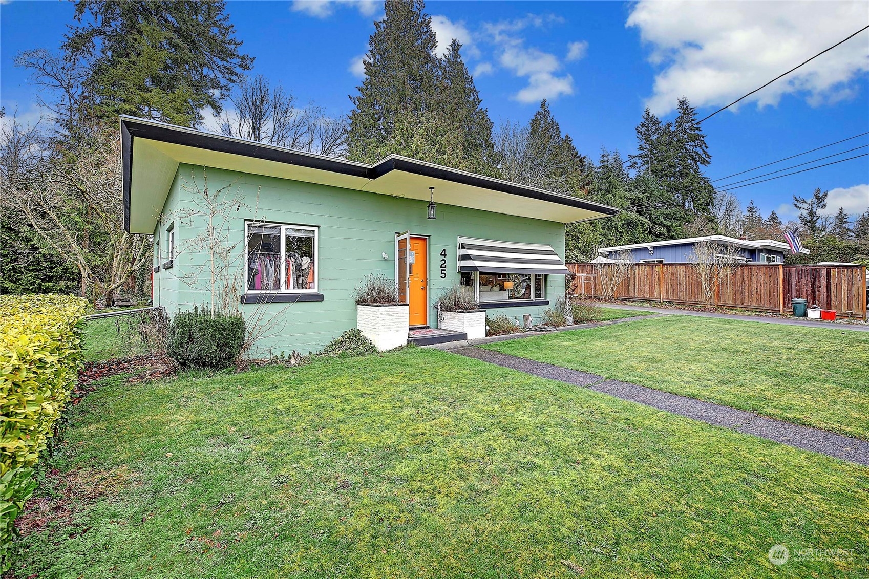 425 East View Ridge Drive Everett, WA 98203 - Photo 1 of 28 Gallery Image 1
