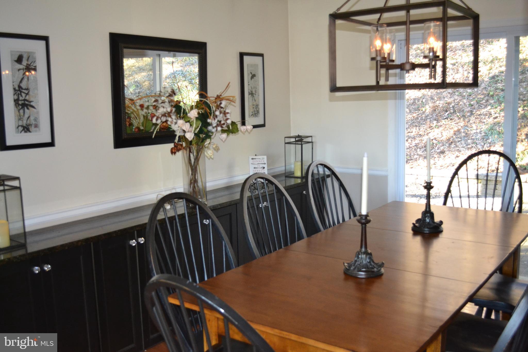 Dinig Room w/ Built-in Buffet & Storage