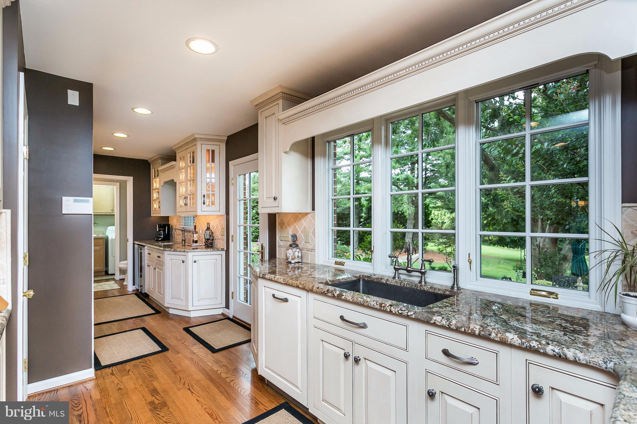 13005 Gent Road Reisterstown, MD 21136 - Photo 9 of 30 Kitchen