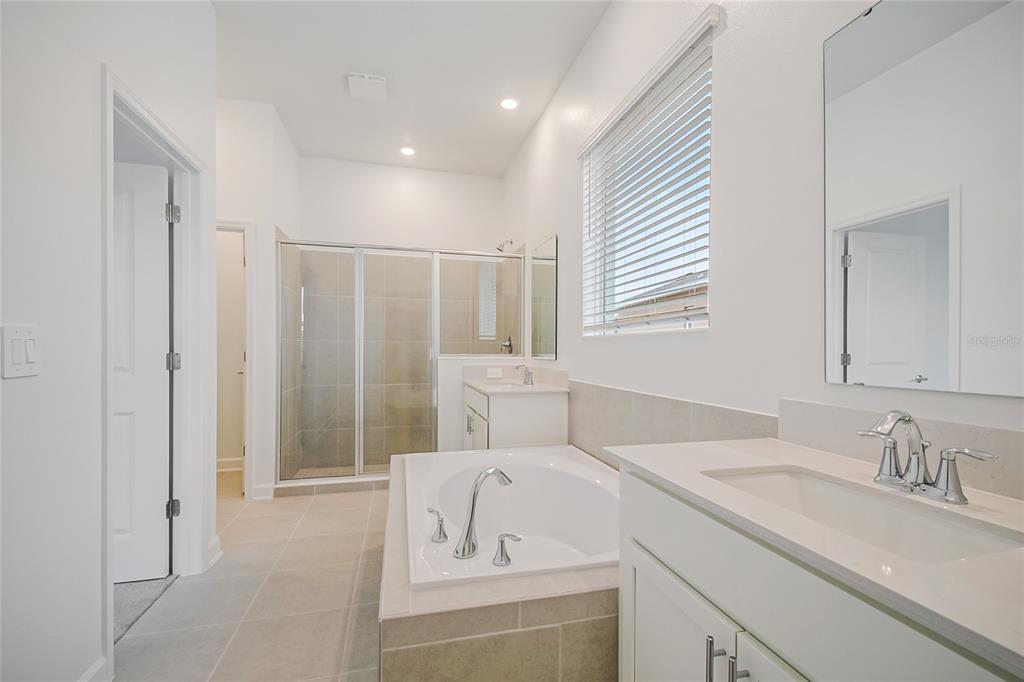 4068 Eastminster Road Davenport, FL 33837 - Photo 3 of 36