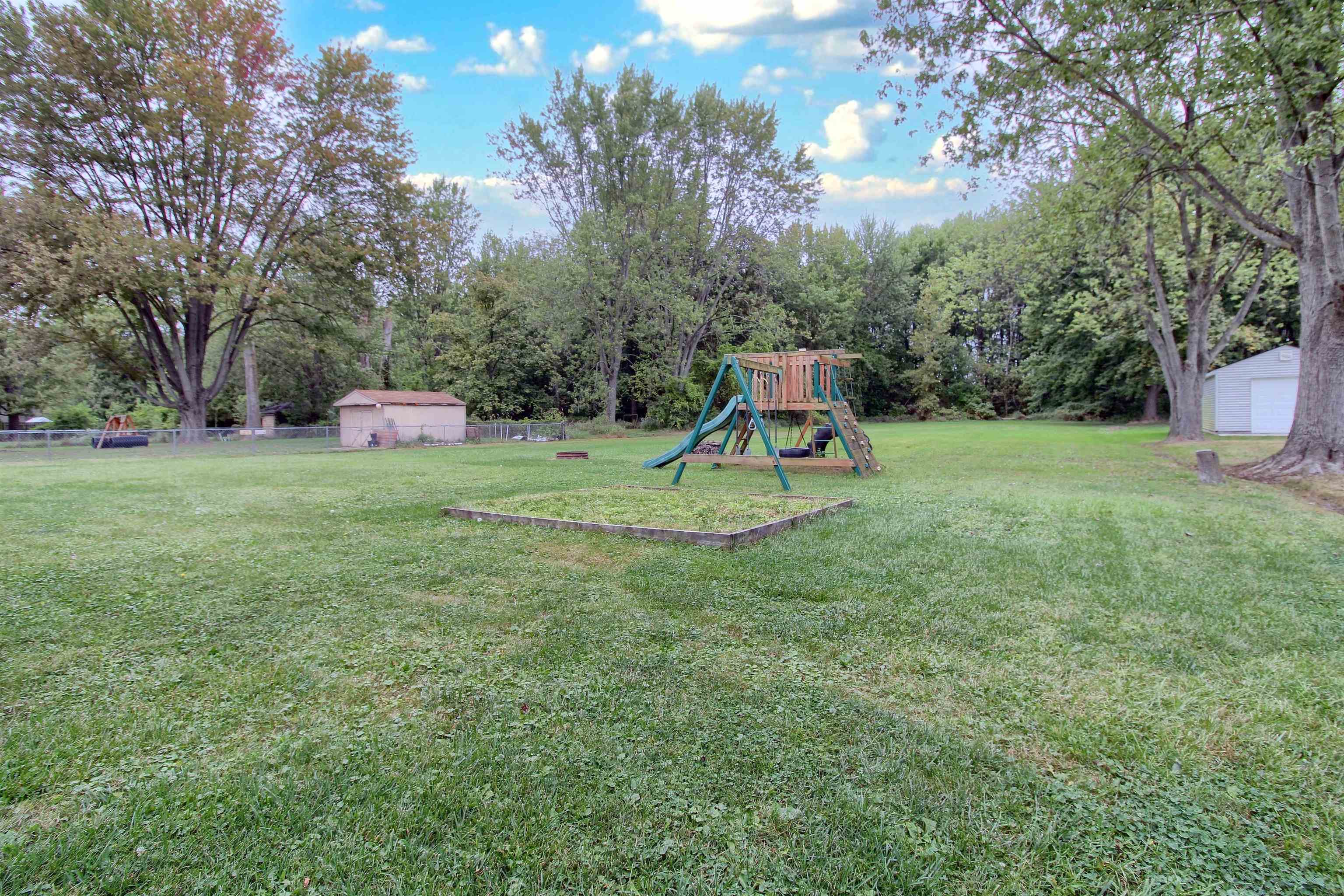 48725 Sugarbush Road Chesterfield, MI 48047 - Photo 24 of 25