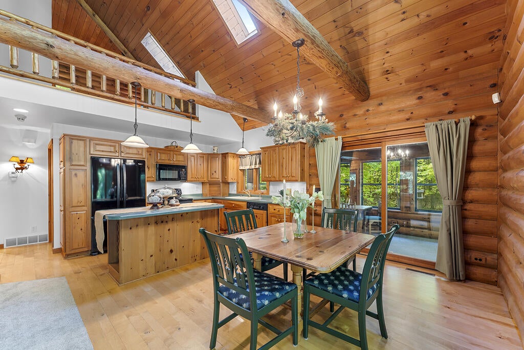 5922 Bluff Ledge Road Sturgeon Bay, WI 54235 - Photo 14 of 75 Gallery Image 14