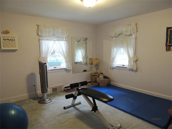 30 Moynihan Road Hamilton, MA 01982 - Photo 14 of 20 Gallery Image 14
