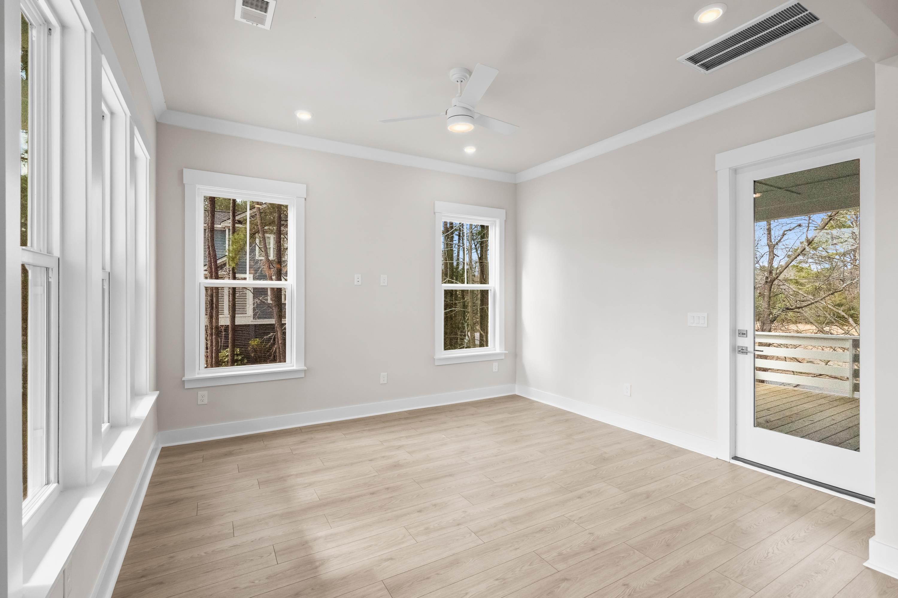 319 Crossing Court Myrtle Beach, SC 29588 - Photo 6 of 40