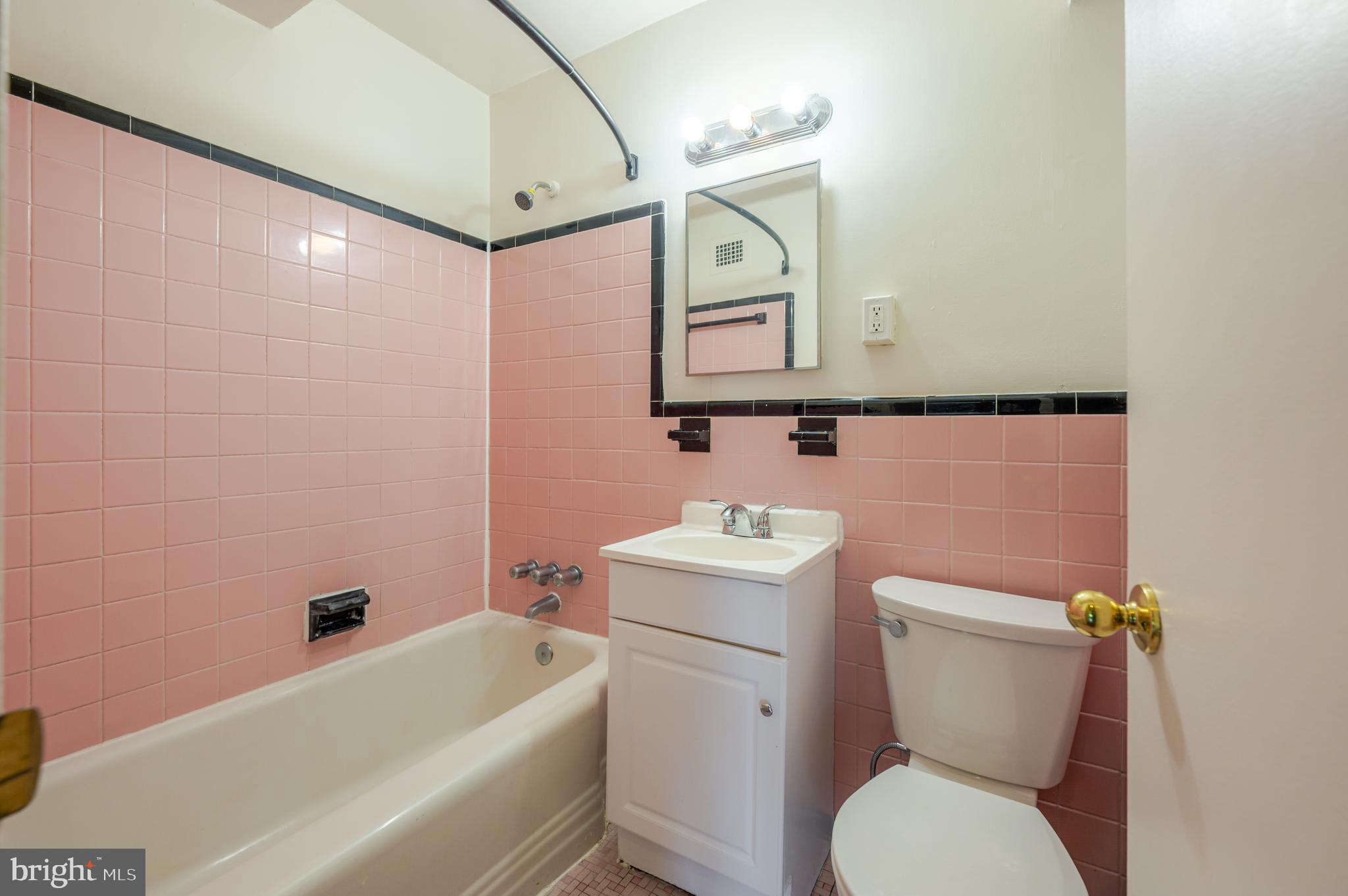 3901 Tunlaw Road Northwest, Unit 705 Washington, DC 20007 - Photo 11 of 23