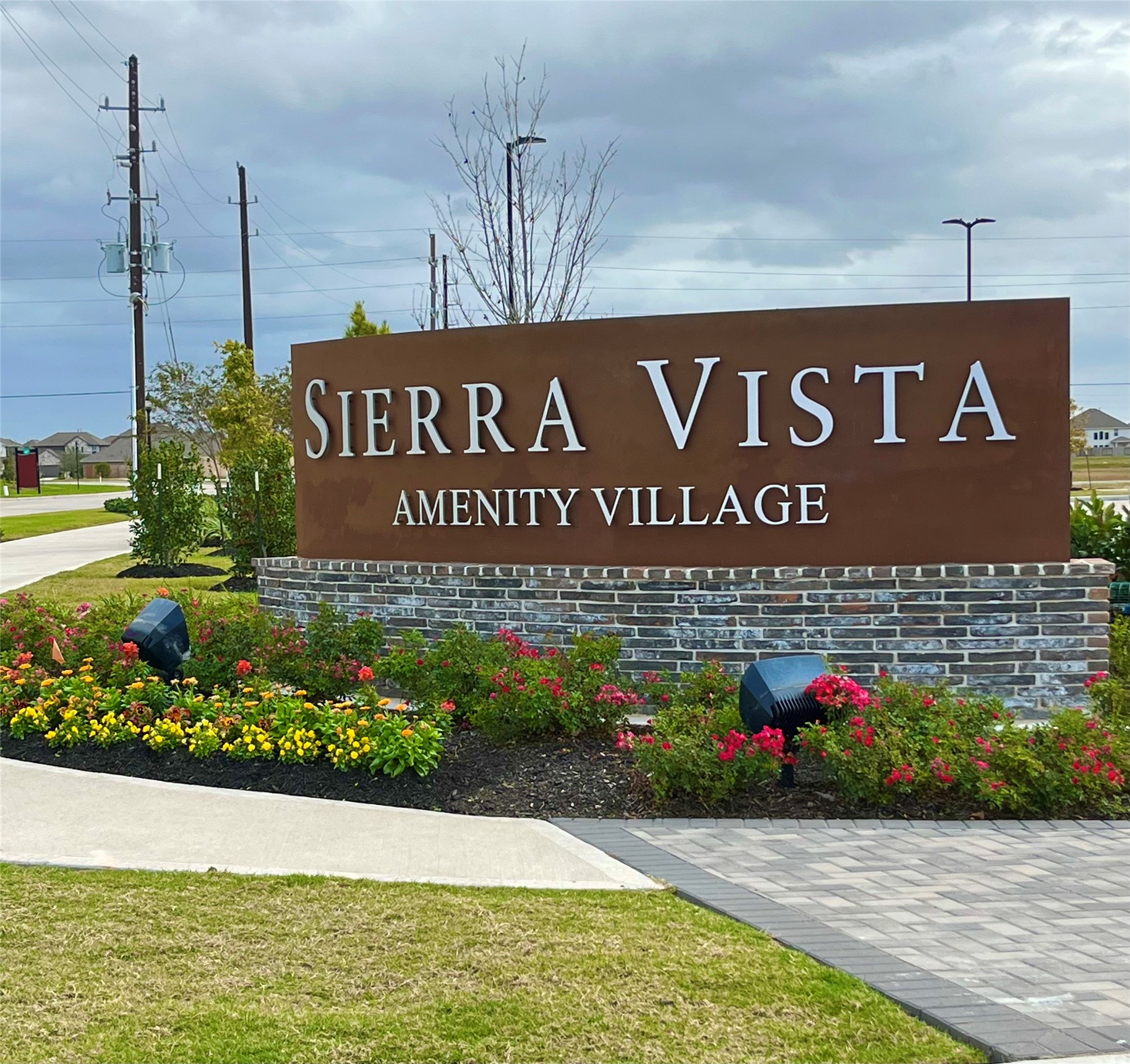 10406 Mount Winchell Drive Iowa Colony, TX 77583 - Photo 5 of 16