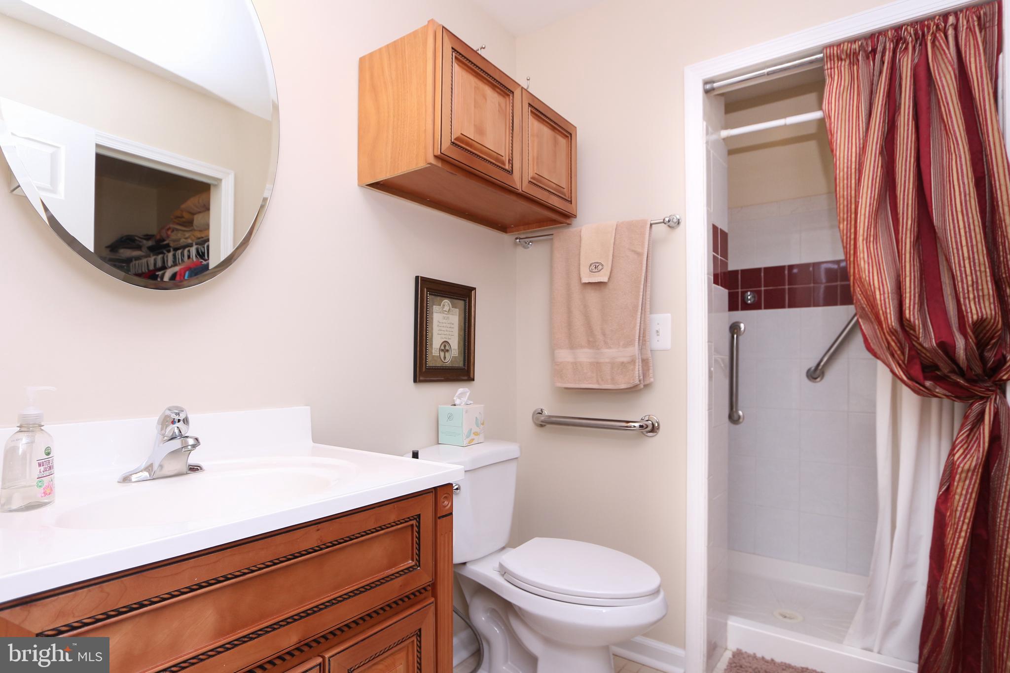 727 Mahan Road Aberdeen, MD 21001 - Photo 23 of 65 MAIN LEVEL PRIVATE BATH