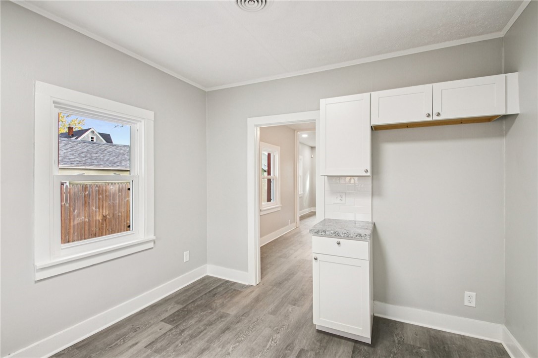 439 Crossfield Road Irondequoit, NY 14609 - Photo 15 of 35