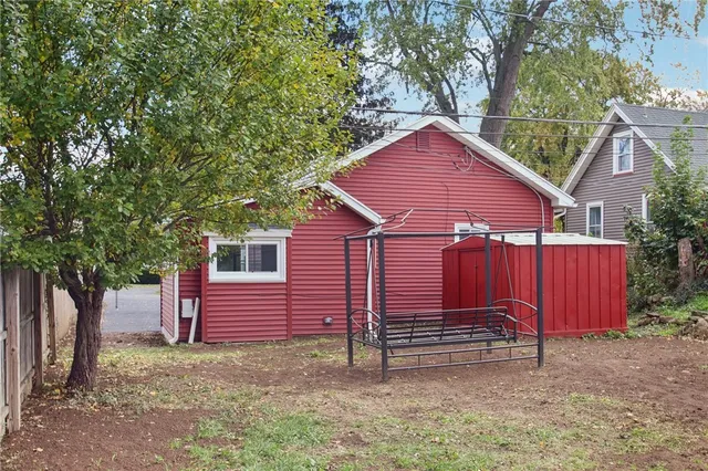 $155,000 | 439 Crossfield Road, Irondequoit, NY 14609