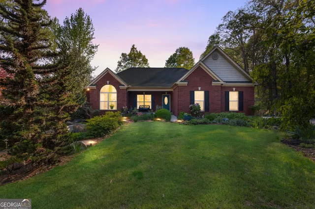 $583,500 | 204 Linwood Drive, Demorest, GA 30535