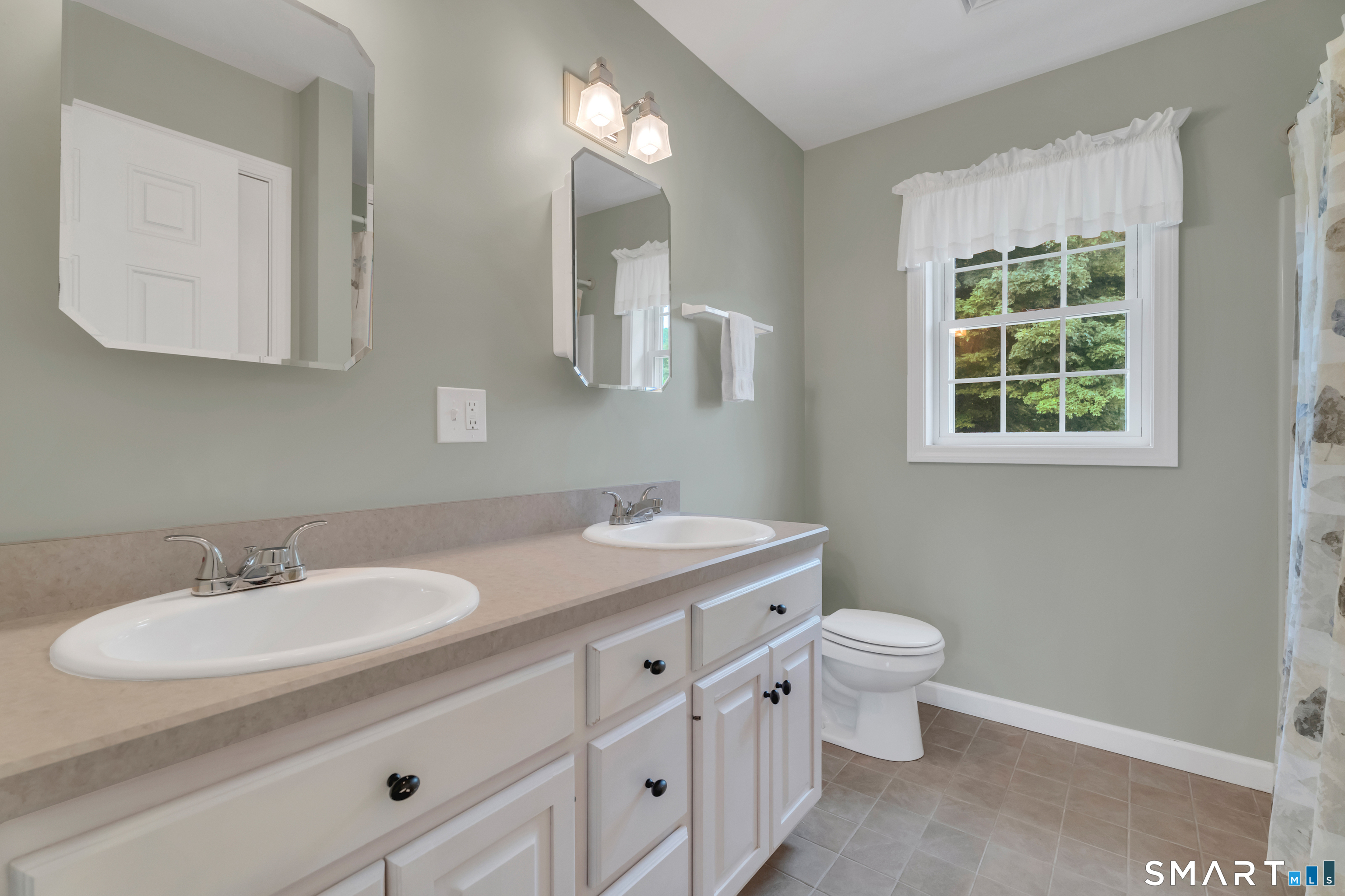 70 Noah's Way Sprague, CT 06330 - Photo 25 of 33