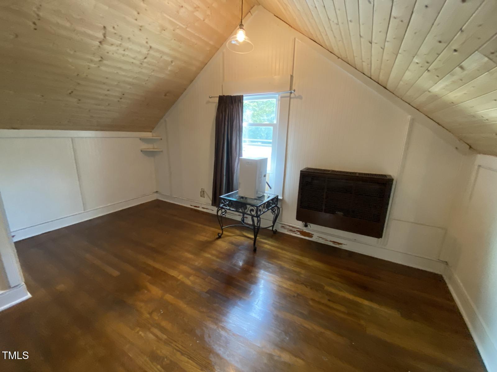 602 Roxboro Road Haw River, NC 27258 - Photo 21 of 28 Office or studio space in upstairs bedroom