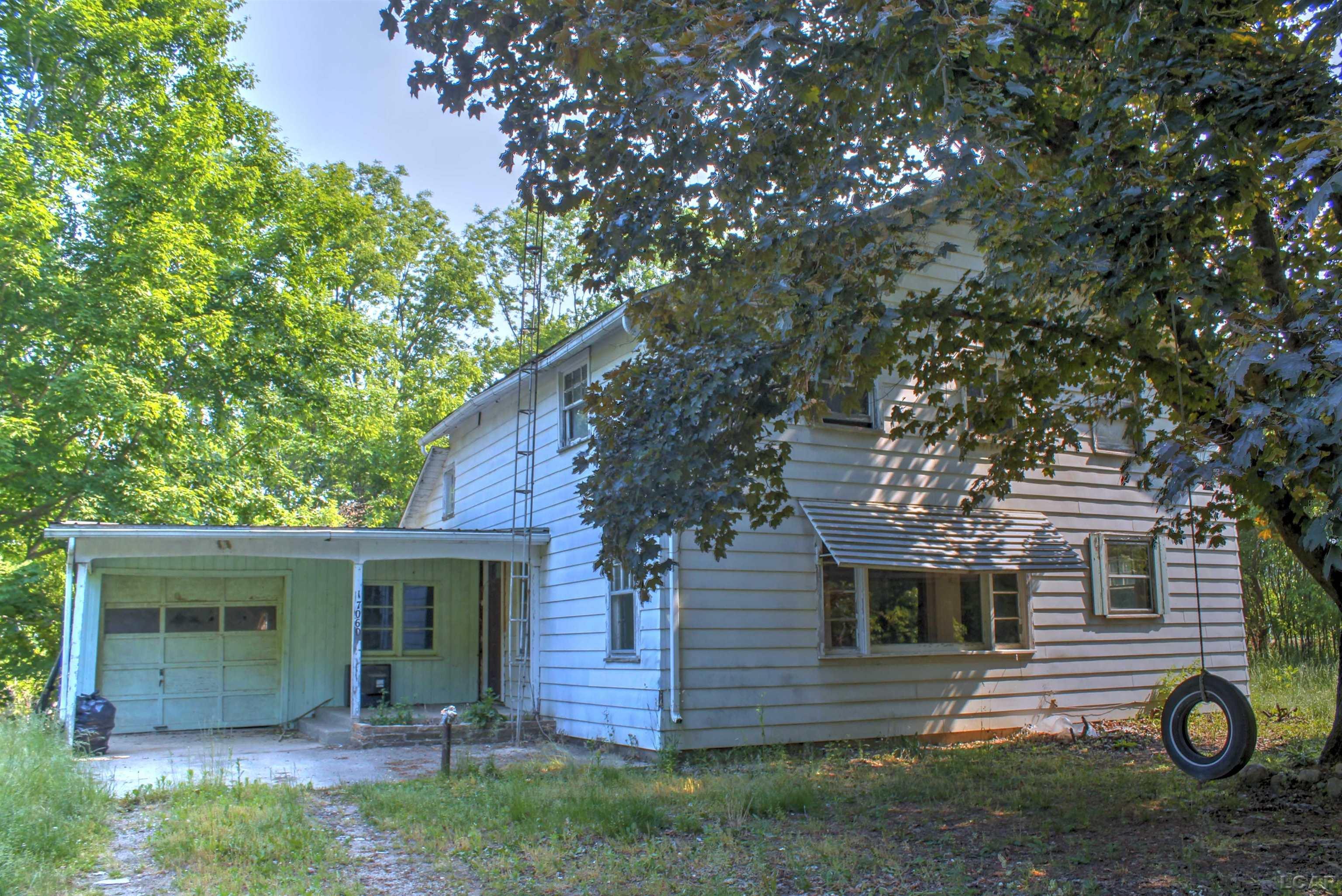 17060 Quaker Road Hudson, MI 49247 - Photo 1 of 23