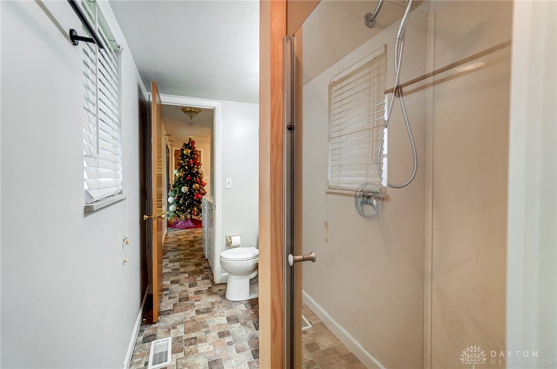 4531 Powell Road Dayton, OH 45424 - Photo 19 of 31 Gallery Image 19