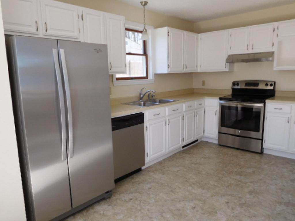 66 Noyes Road Tilton, NH 03276 - Photo 7 of 18 Gallery Image 7