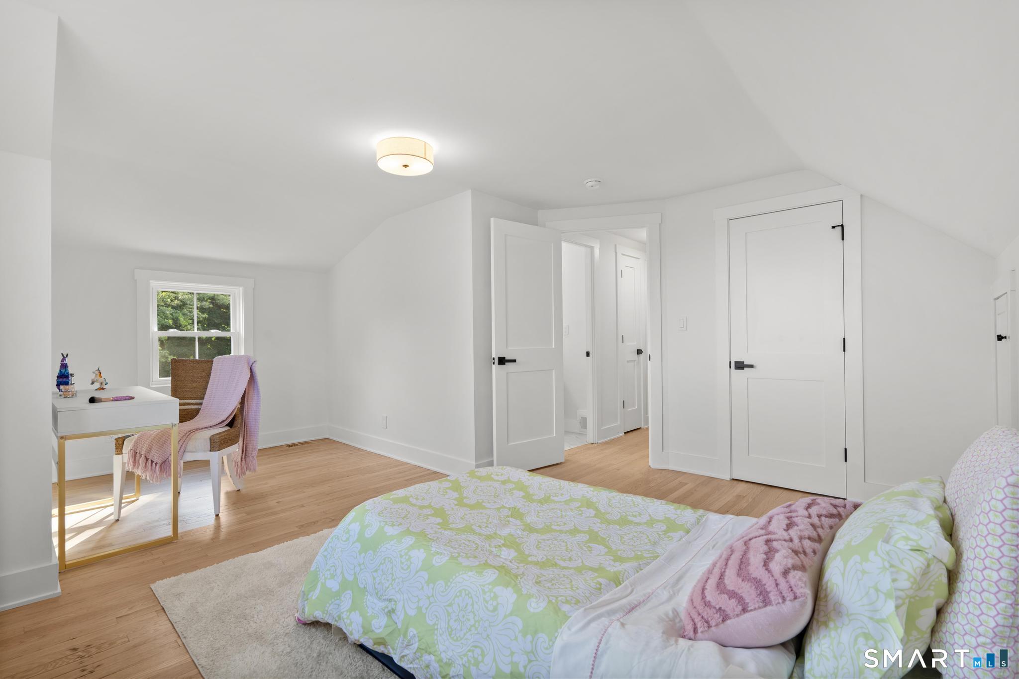 893 Church Hill Road Fairfield, CT 06825 - Photo 19 of 33