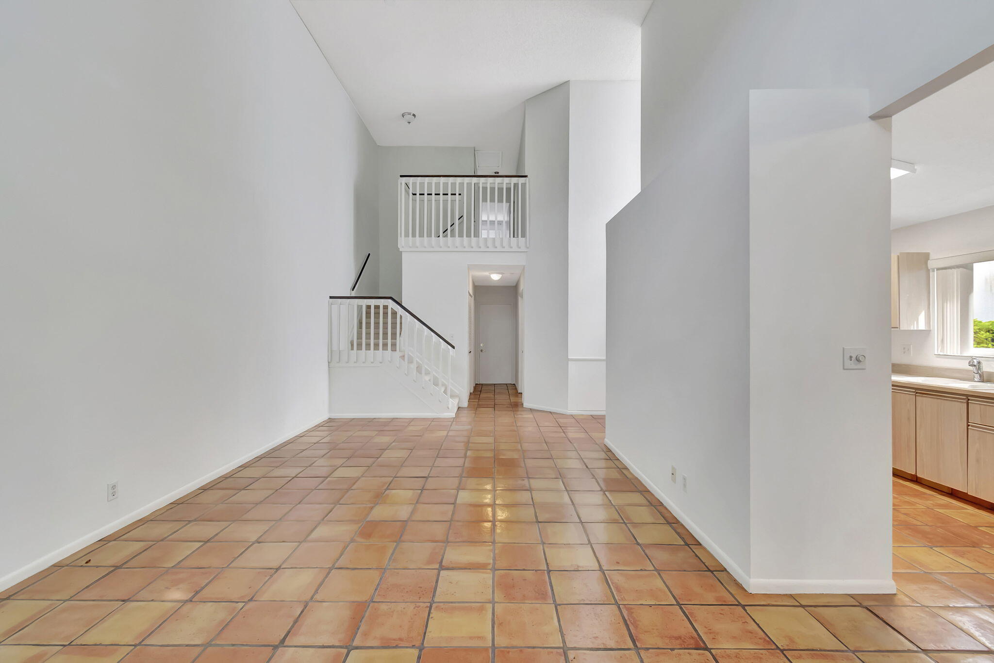 6215 Old Court Road, Unit 501 Boca Raton, FL 33433 - Photo 9 of 46 11-web-or-mls-DSC_2995