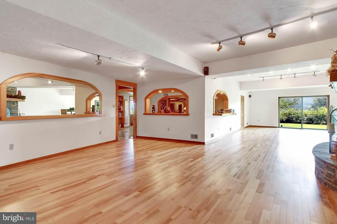 3641 Trout Run Road York, PA 17406 - Photo 14 of 33 Gallery Image 14
