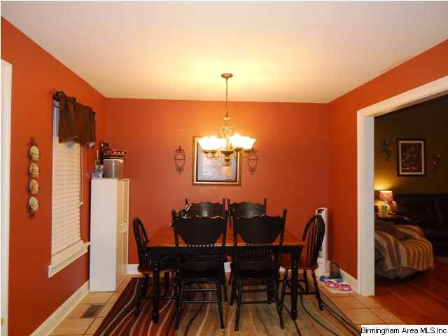 393 Indian Hills Road Hayden, AL 35079 - Photo 6 of 19