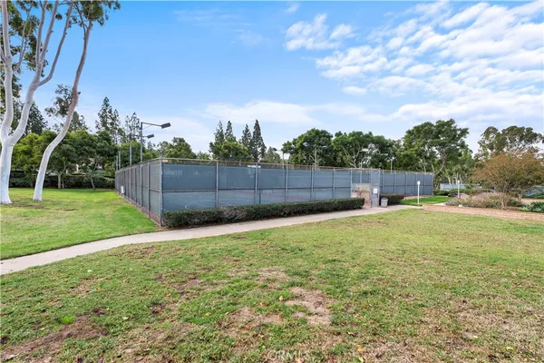 $4,750 | 22153 Caminito Laureles, Laguna Hills, CA 92653