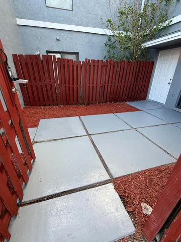 $1,950 | 14 Crossings Circle, Unit D, Boynton Beach, FL 33435