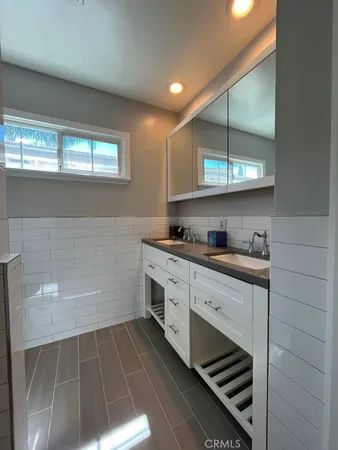 $4,195 | 8541 Tunney Avenue, Northridge, CA 91324