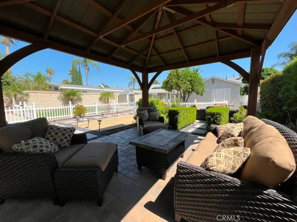 $4,195 | 8541 Tunney Avenue, Northridge, CA 91324