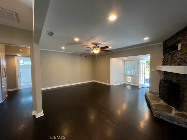 $4,195 | 8541 Tunney Avenue, Northridge, CA 91324