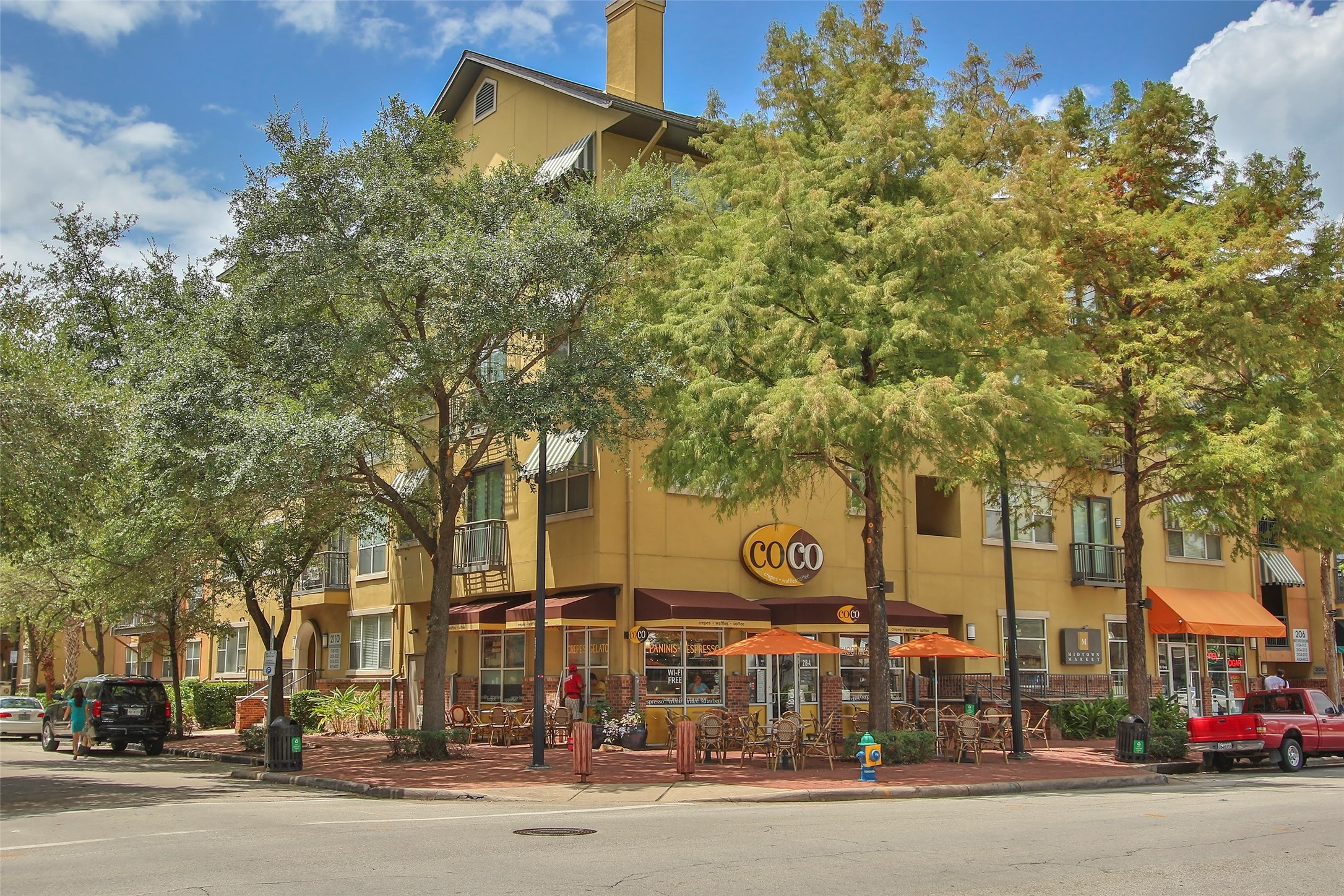 2000 Bagby Street, Unit 11415 Houston, TX 77002 - Photo 25 of 35 The original Coco's in Midtown is a favorite for coffee, crepes, and gelato.
