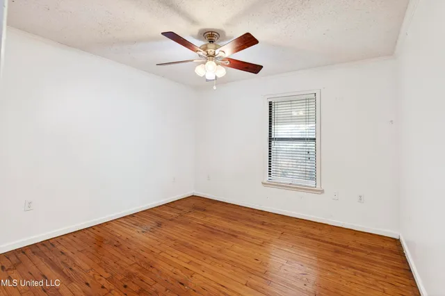 $130,000 | 2406 8th Street, Pascagoula, MS 39567