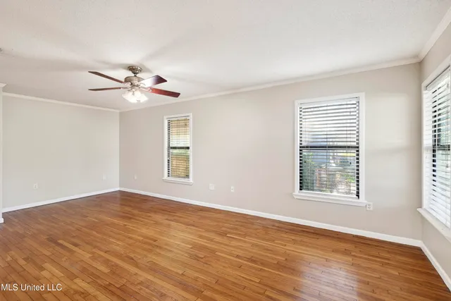 $130,000 | 2406 8th Street, Pascagoula, MS 39567