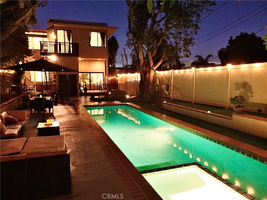 341 S Meadows Manhattan Beach, CA 90266 - Photo 12 of 52