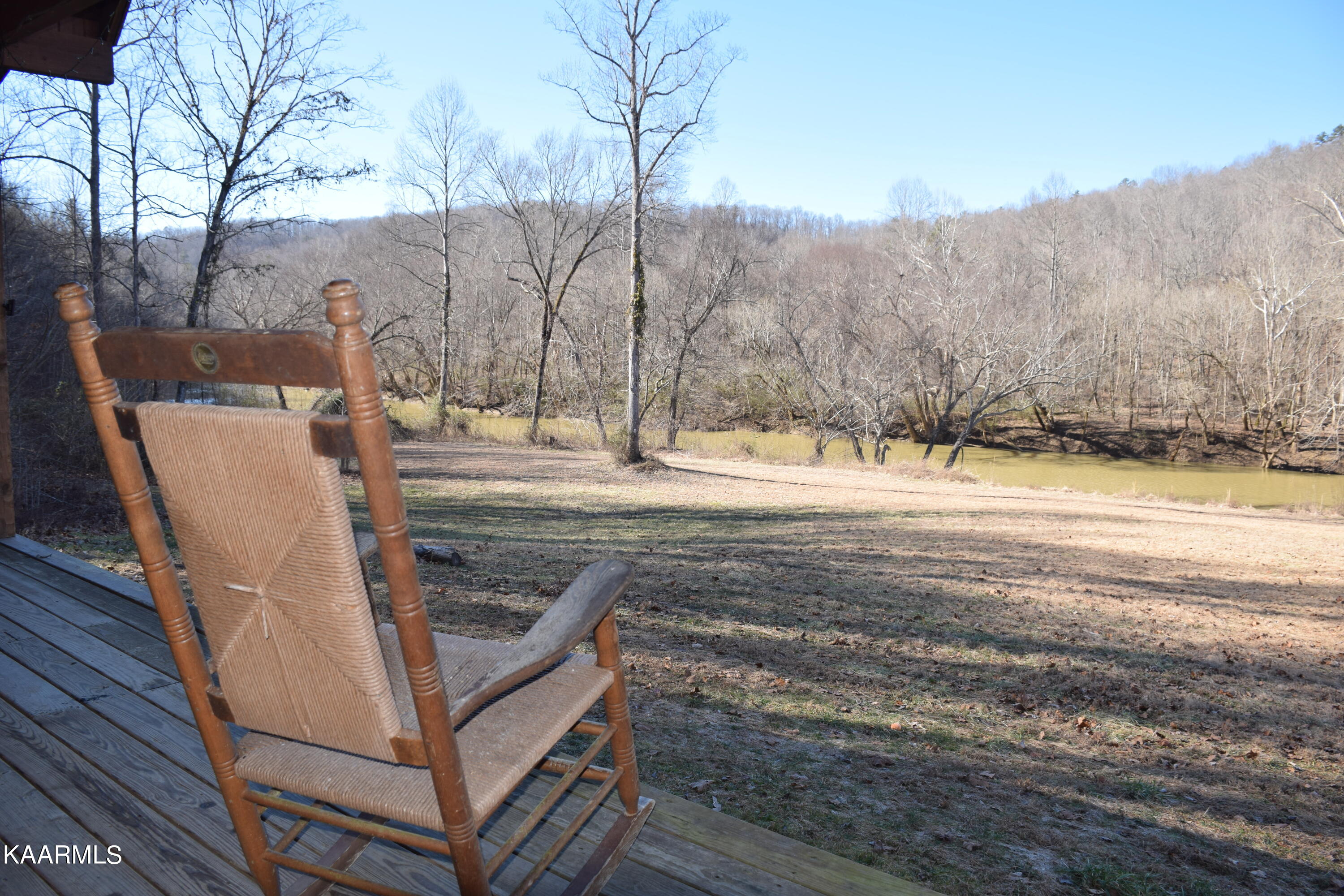 662 Mountain View Road Robbins, TN 37852 - Photo 5 of 16 Porch View