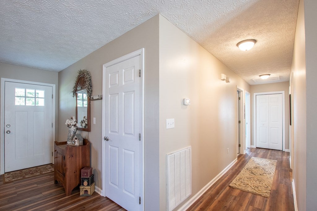 33630 Spring Hill Drive Glade Spring, VA 24340 - Photo 17 of 42 Gallery Image 17
